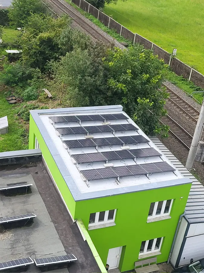 Solaranlage auf dem Flachdach